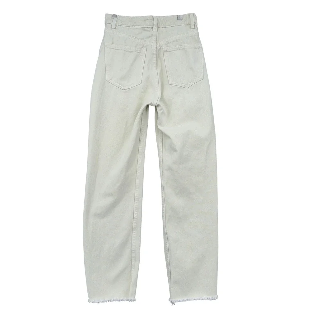 Zara Straight Leg Jeans Women Size 2 Cotton Cream‎ Denim Raw Hem Button Fly